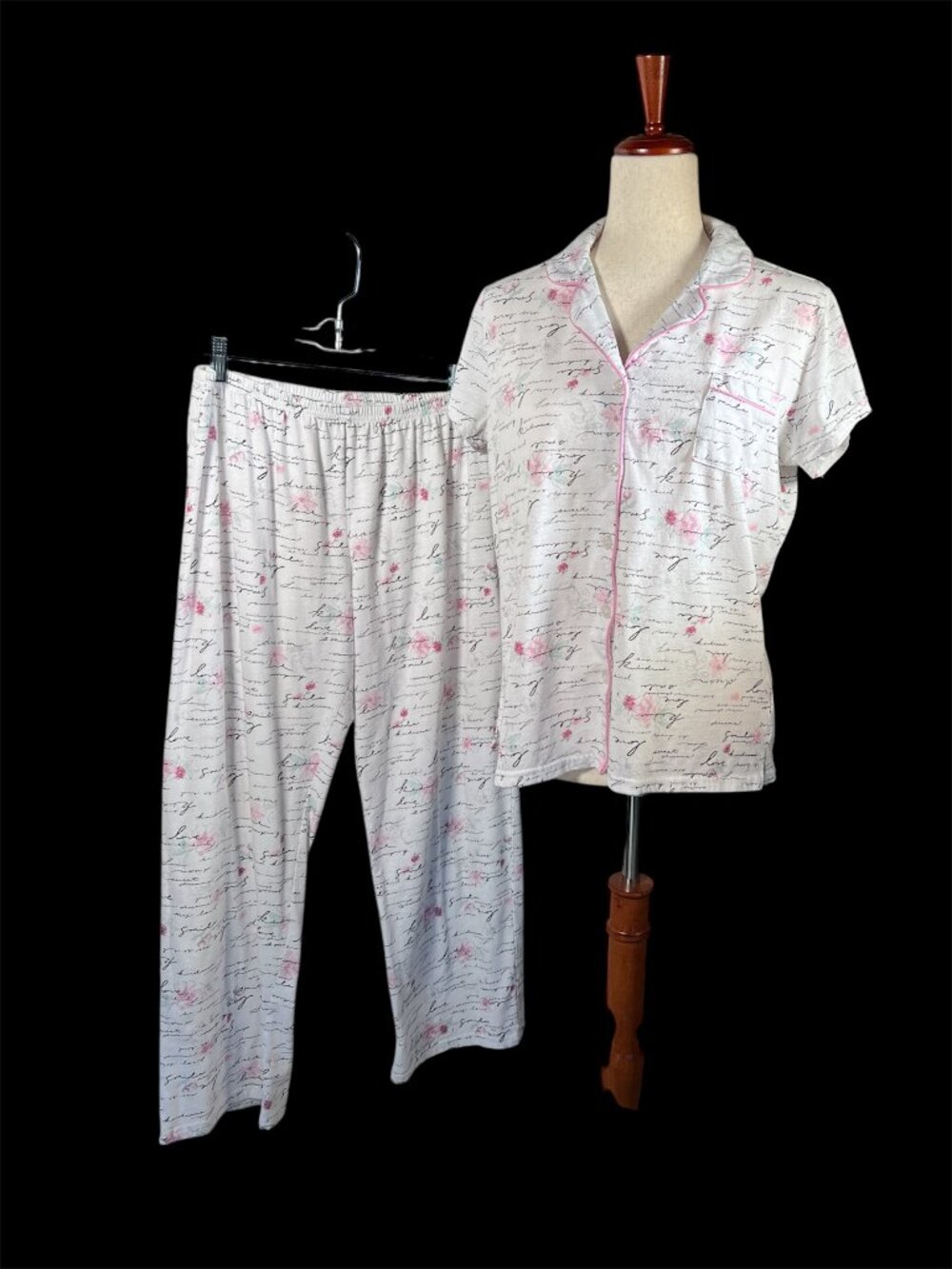 Laura Ashley Womens Pajamas Set Medium Cotton Blend Short Sleeve Button Down Top
